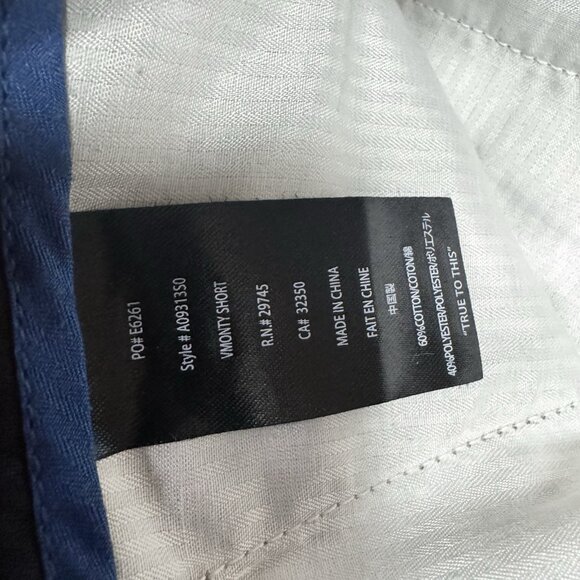 Volcom Shorts Beige Pockets Men’s Size 38 - Picture 11 of 11